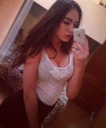 Жгучая брюнетка с обольстительной фигурой ждет тебя для незабываемых моментов. Позволь мне погрузить тебя в океан страсти и похоти. Только для тебя! 10874, 26 лет